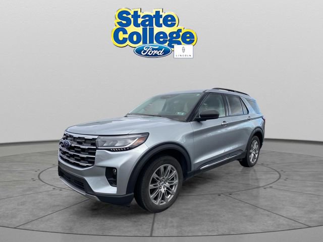 Used 2025 Ford Explorer Active w/ Active Comfort Package AWD/4WD image 1
