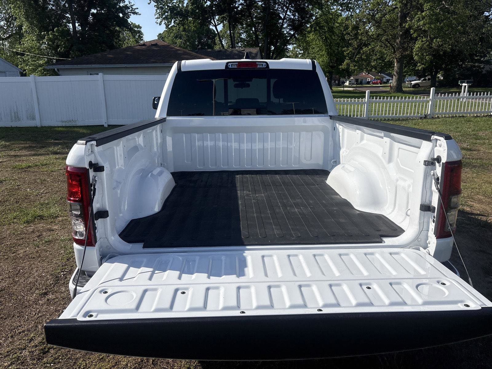 Used 2024 RAM 1500 Tradesman w/ Night Edition AWD/4WD image 11