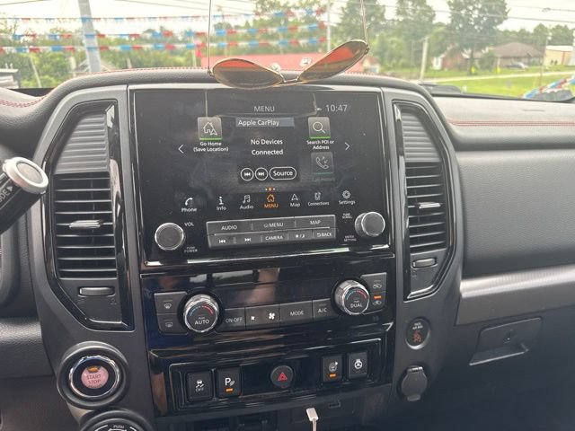 Used 2023 Nissan Titan PRO-4X w/ Pro-4x Convenience Package AWD/4WD image 5