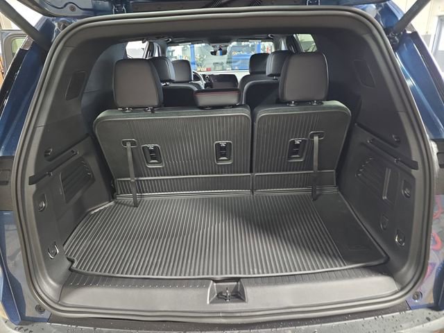 New 2026 Chevrolet Traverse Z71 w/ Driver Confidence Package image 14
