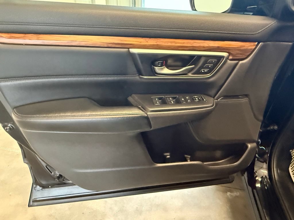 Used 2021 Honda CR-V EX-L image 24