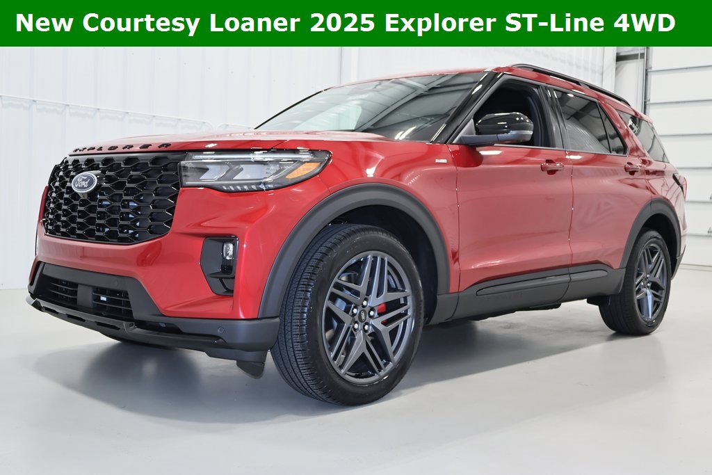 New 2025 Ford Explorer ST-Line w/ Premium Package image 4