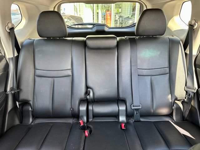 Used 2016 Nissan Rogue SL w/ SL Premium Package AWD/4WD image 20