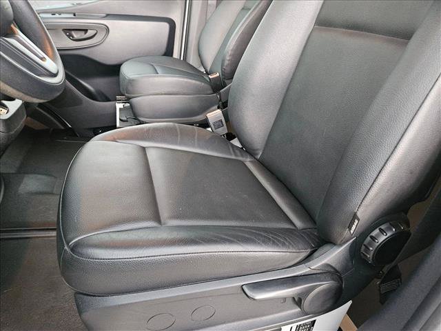 Used 2024 Mercedes-Benz Sprinter 2500 image 13