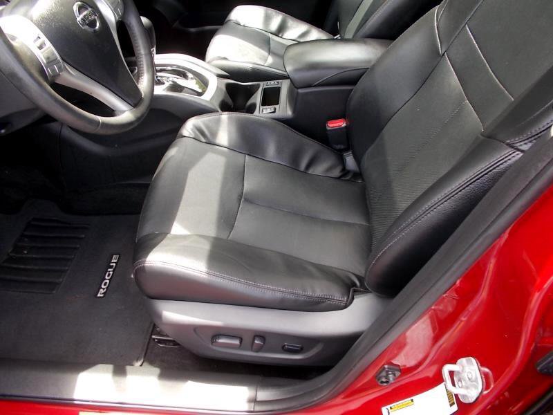 Used 2016 Nissan Rogue SL w/ SL Premium Package image 25