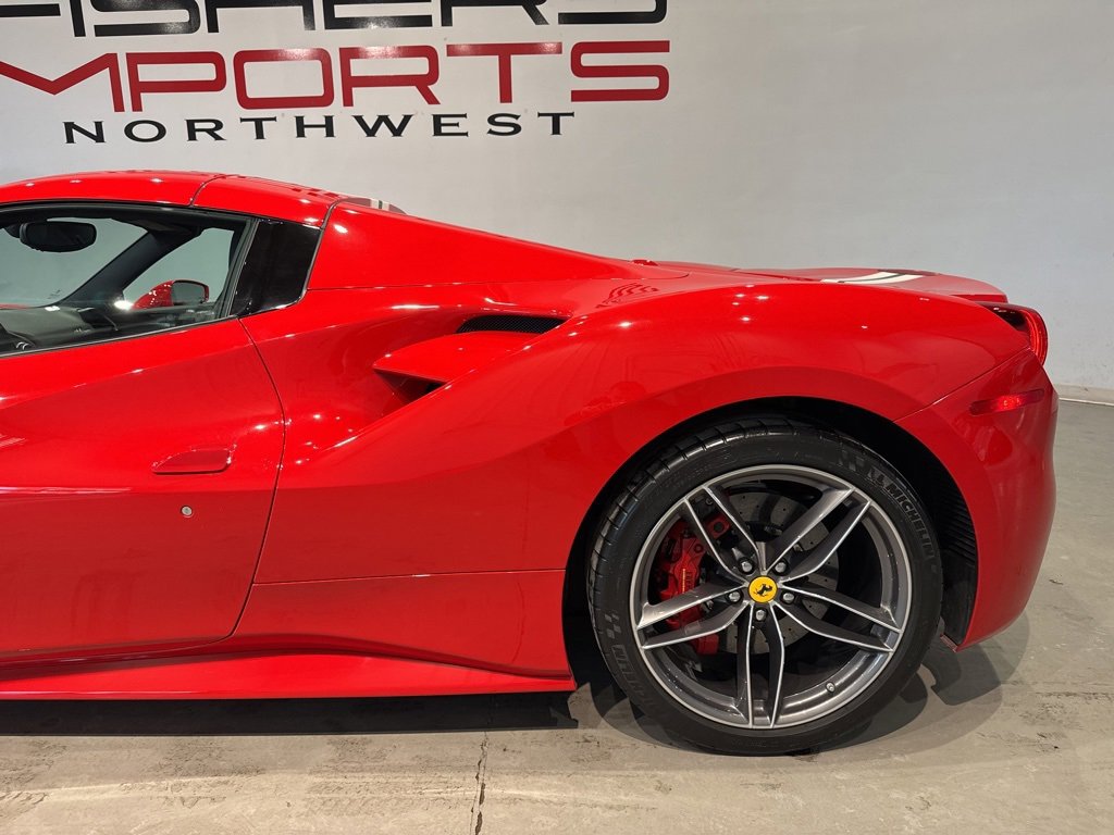 Used 2018 Ferrari 488 Spider image 6