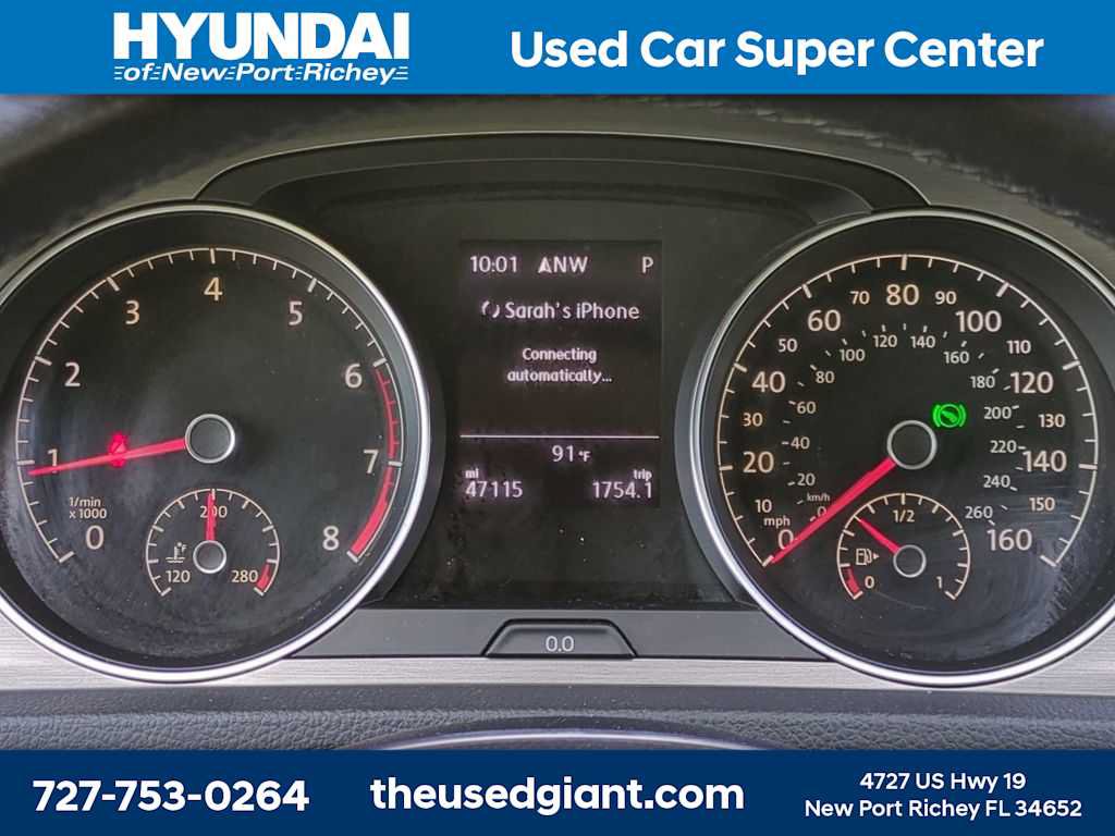 Used 2016 Volkswagen Golf S FWD image 28