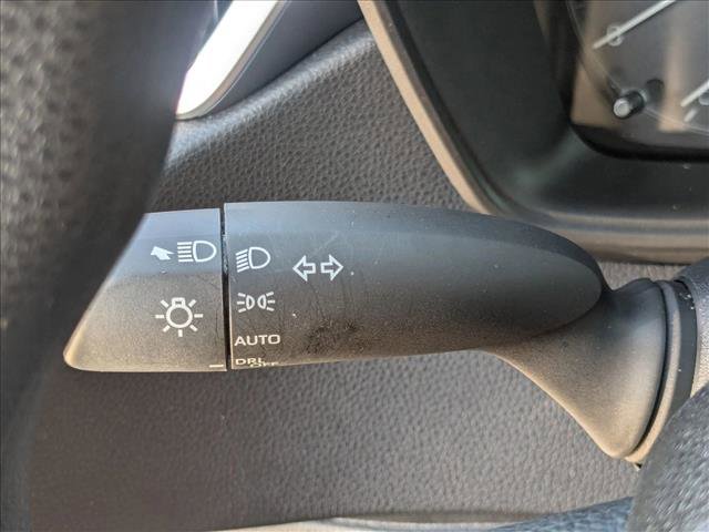 Used 2025 Toyota Corolla LE image 6