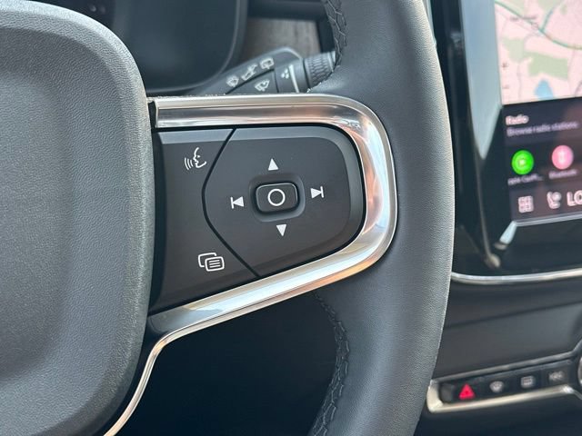 Certified 2024 Volvo XC40 B5 Plus w/ Protection Package Premier AWD/4WD image 26