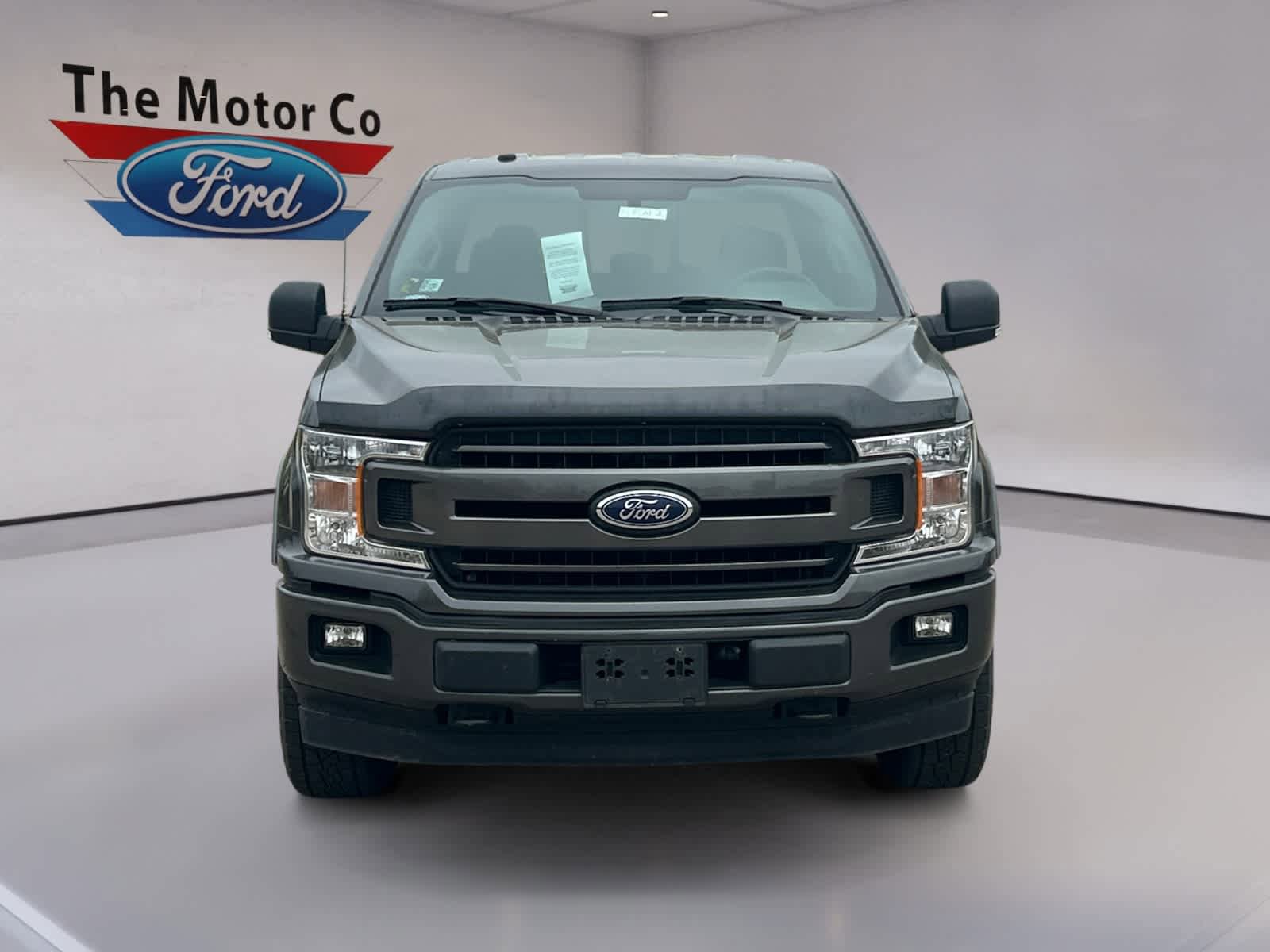 Used 2018 Ford F150 XLT w/ Equipment Group 302A Luxury AWD/4WD image 2