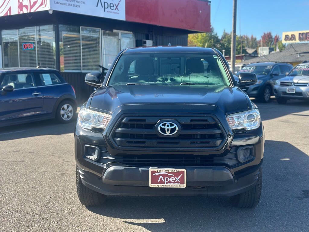 Used 2017 Toyota Tacoma 2WD Access Cab image 3