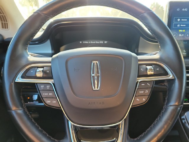 Certified 2023 Lincoln Nautilus Reserve w/ Monochromatic Package AWD/4WD image 16