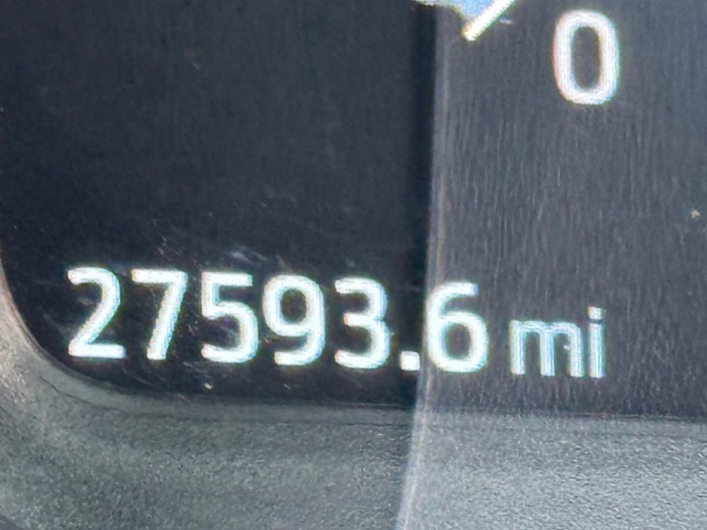 Used 2025 Ford Explorer ST-Line image 13