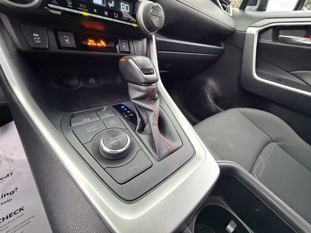 Used 2023 Toyota RAV4 SE w/ Weather & Moonroof Package AWD/4WD image 24