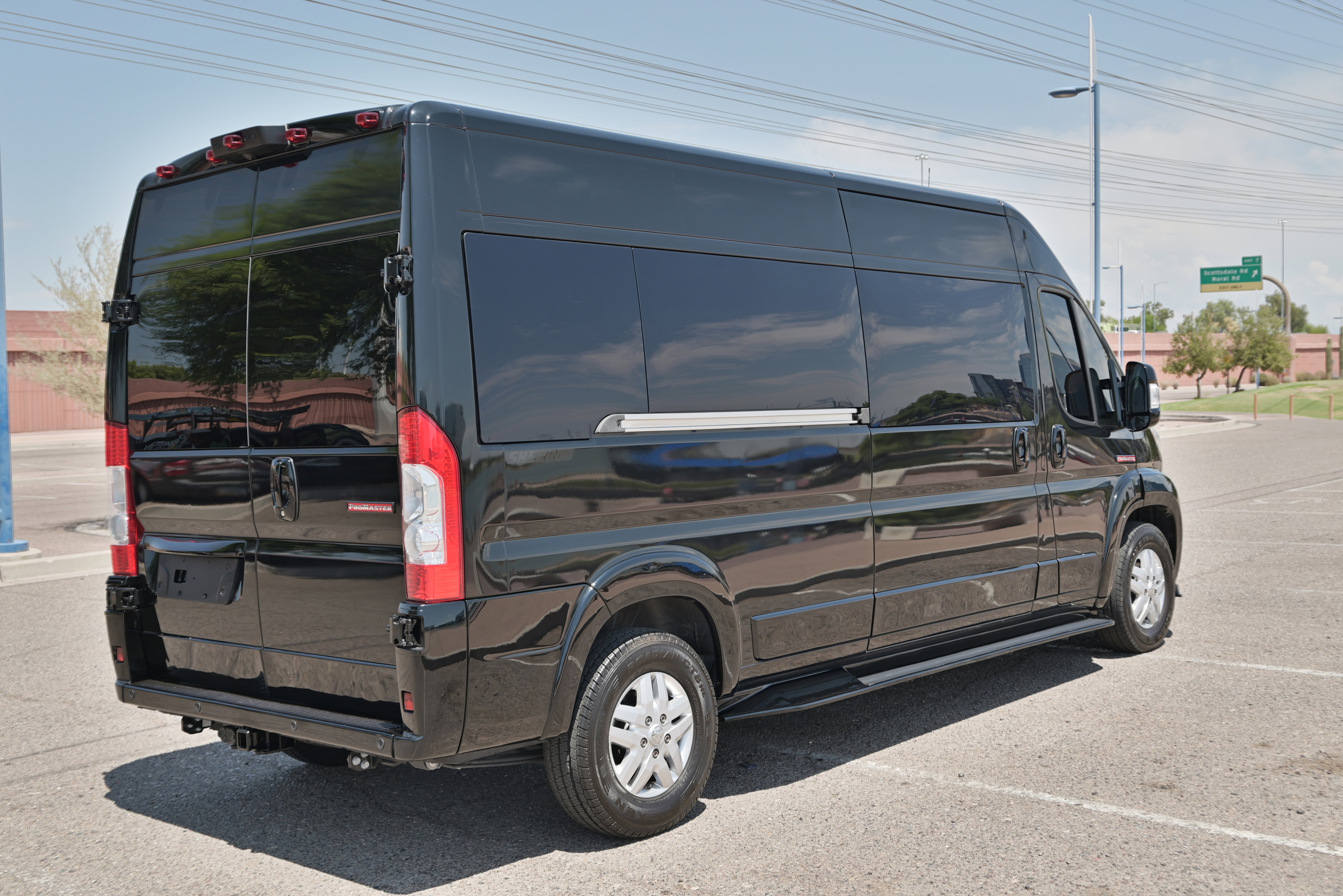 Used 2021 RAM ProMaster 2500 w/ RV Ready Prep Package FWD image 4