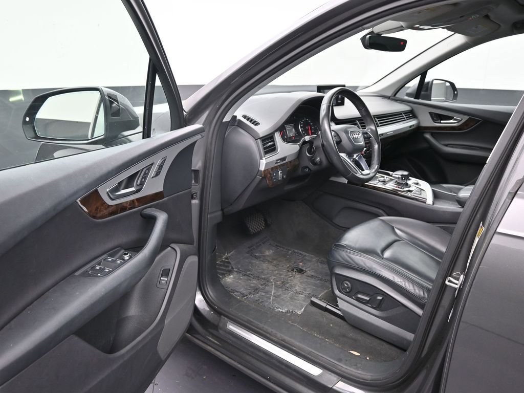 Used 2019 Audi Q7 2.0T Premium w/ Convenience Package image 10