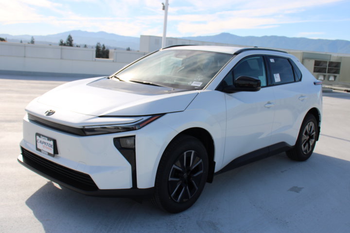 New 2026 Toyota bZ FWD image 6