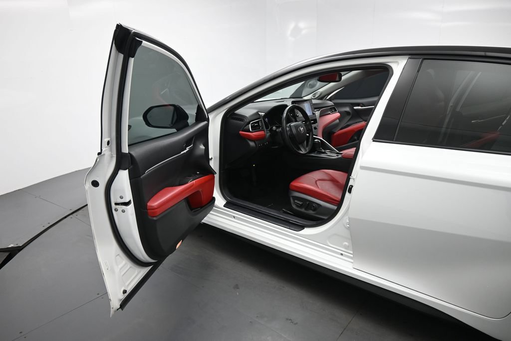 Used 2021 Toyota Camry XSE w/ Navigation Package FWD image 8