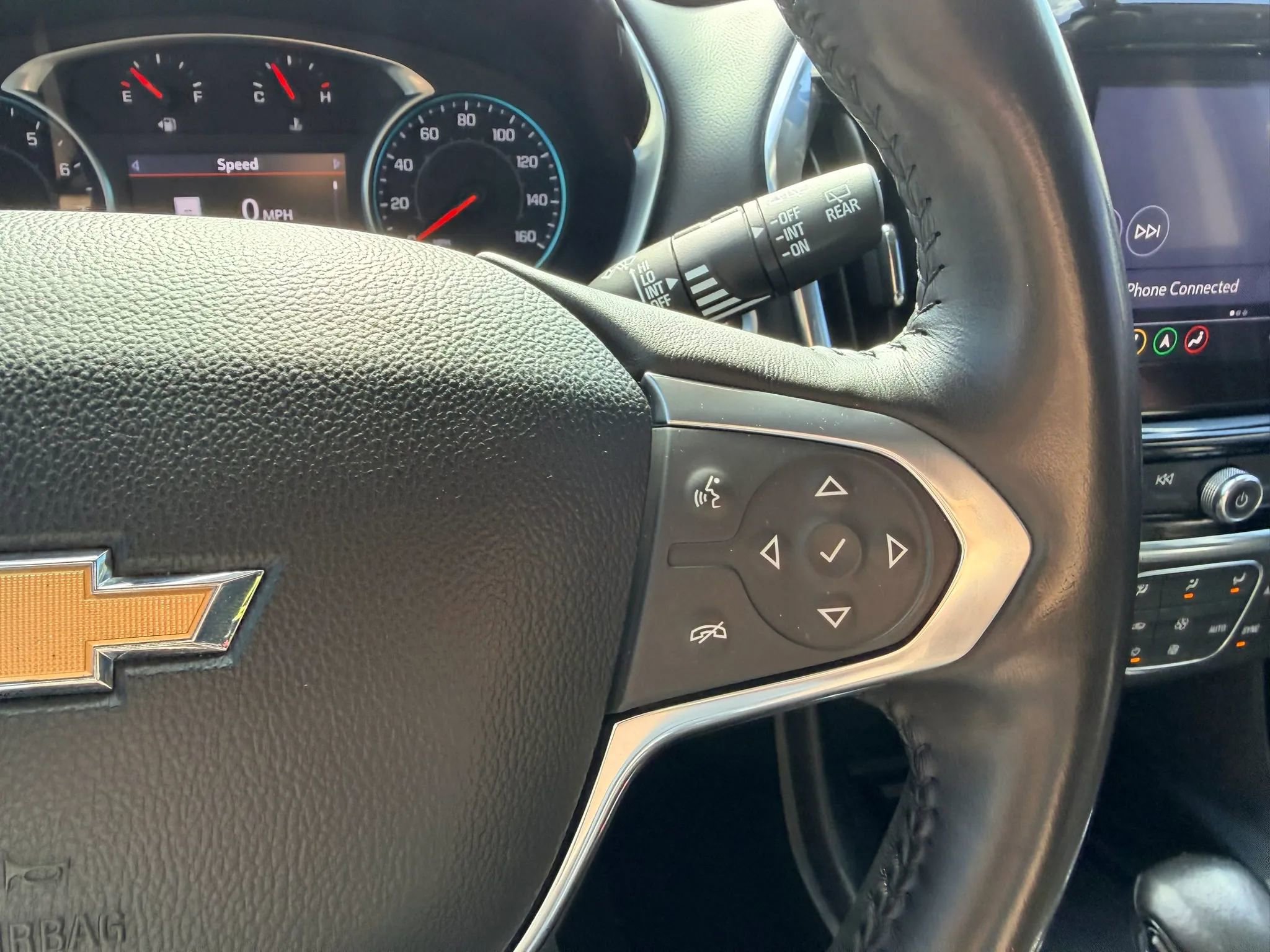 Used 2021 Chevrolet Traverse Premier w/ Redline Edition AWD/4WD image 27