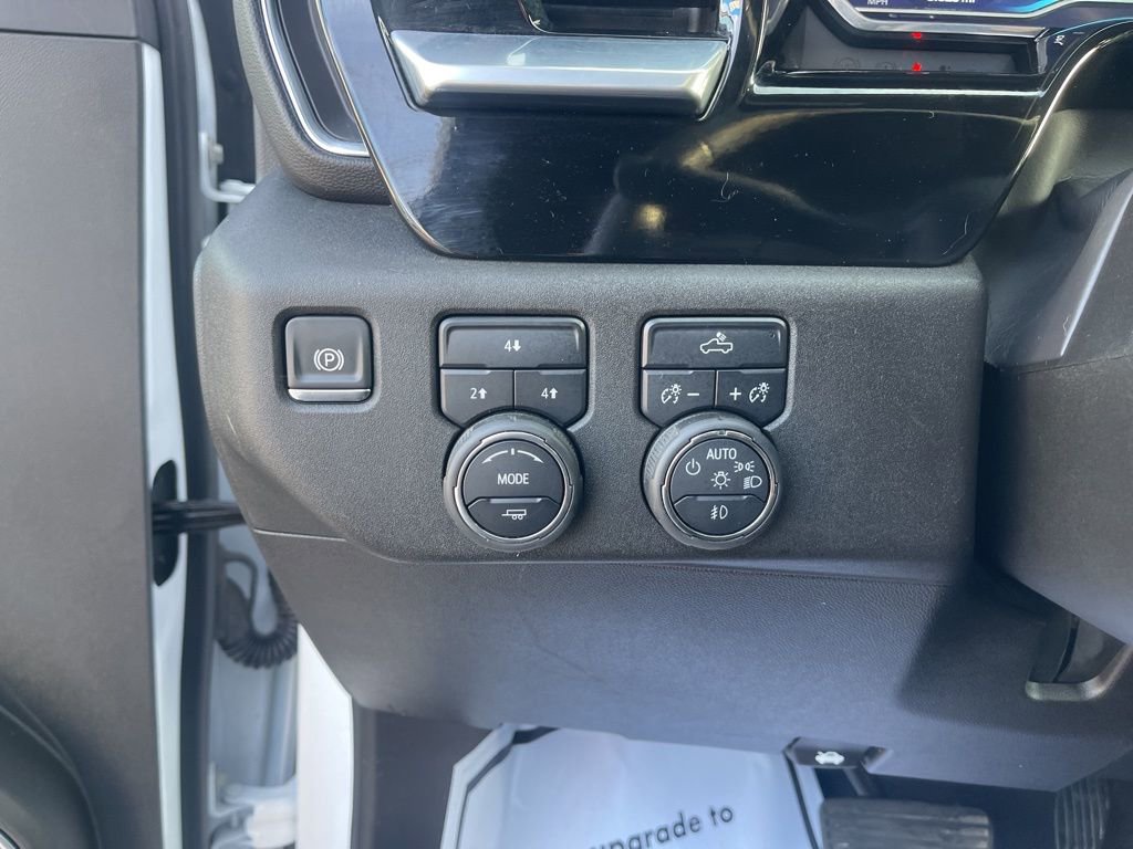 Certified 2025 Chevrolet Silverado 2500 LT w/ Convenience Package image 19