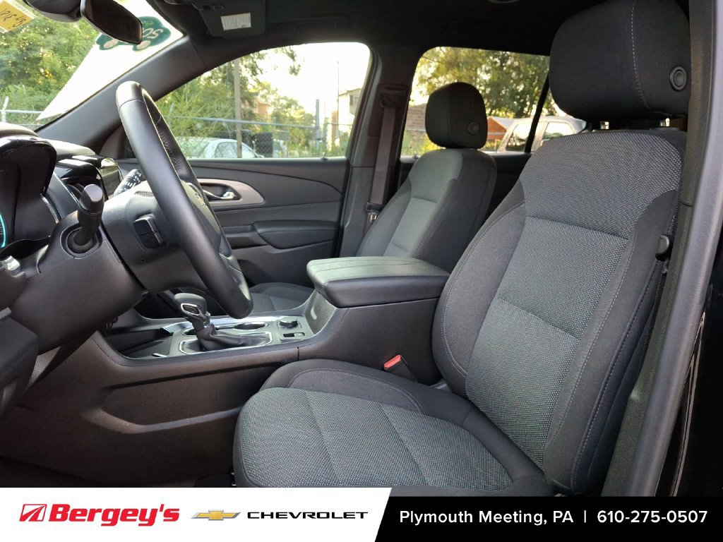 Certified 2023 Chevrolet Traverse LT AWD/4WD image 17