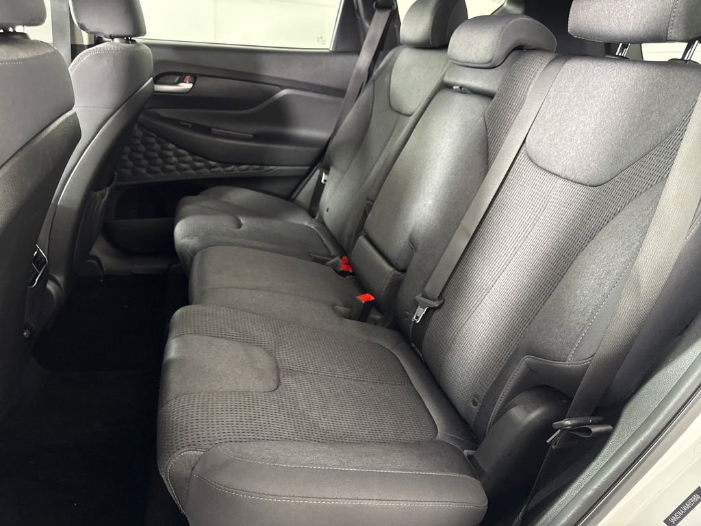 Used 2021 Hyundai Santa Fe SE FWD image 13