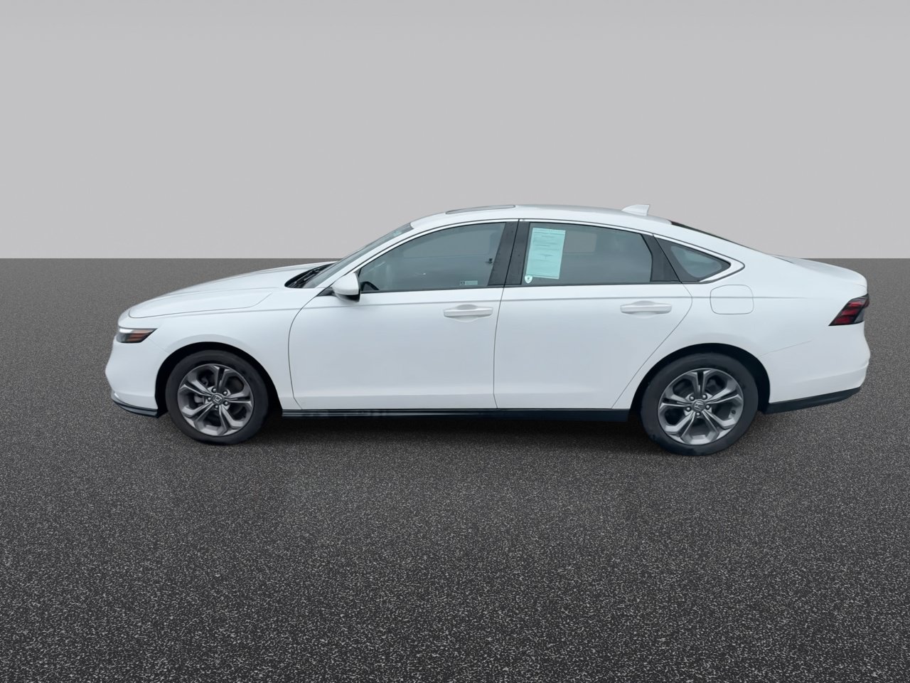 Used 2024 Honda Accord EX image 6