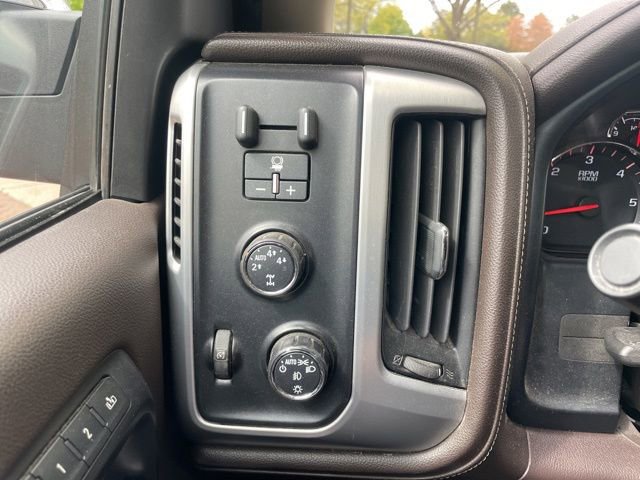 Used 2014 GMC Sierra 1500 SLT w/ SLT Crew Cab Value Package AWD/4WD image 14