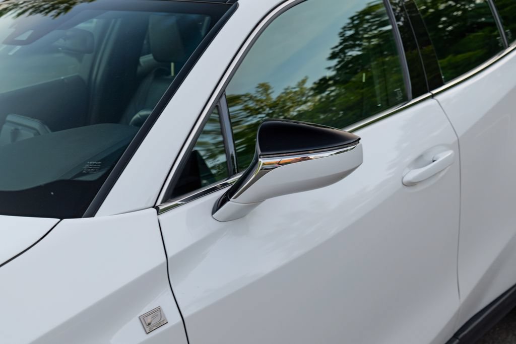 Used 2024 Lexus UX 250h F Sport AWD/4WD image 11