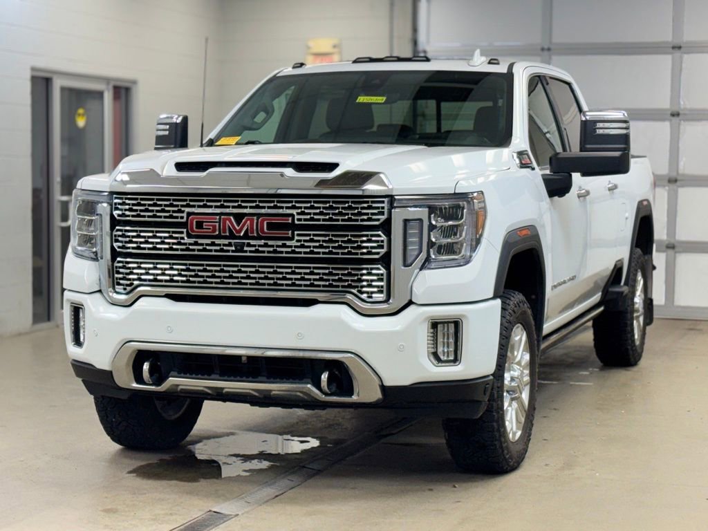 Used 2021 GMC Sierra 3500 Denali w/ Denali Ultimate Package image 3