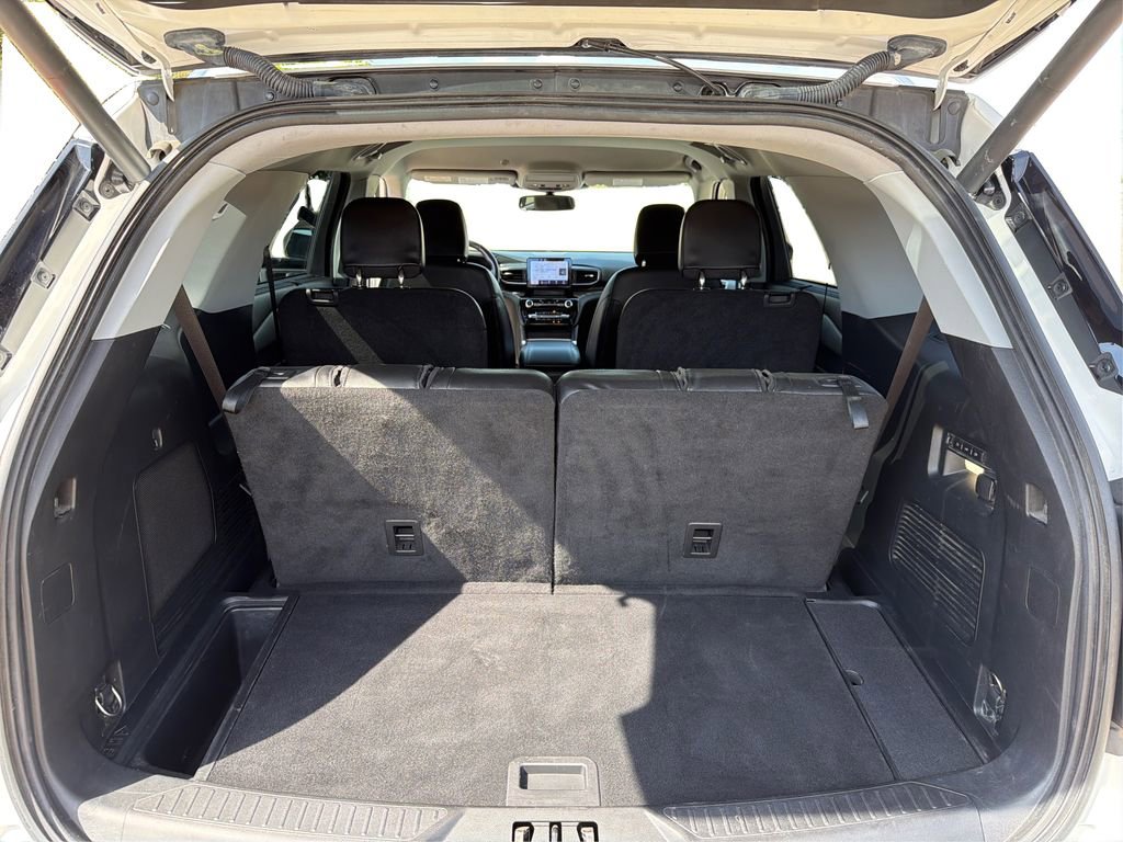Used 2022 Ford Explorer Limited w/ Equipment Group 301A image 13