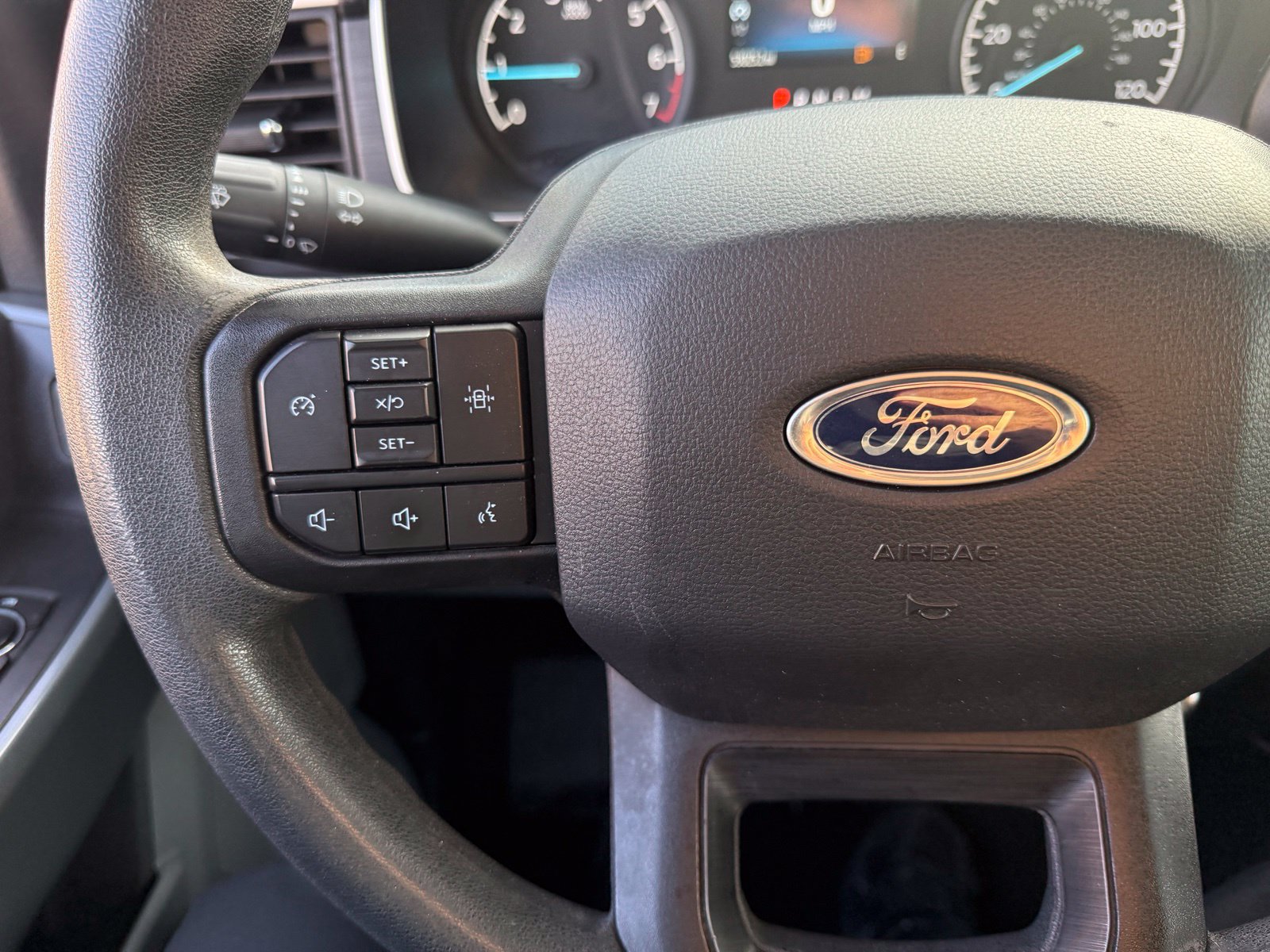 Used 2023 Ford F150 XLT AWD/4WD image 18