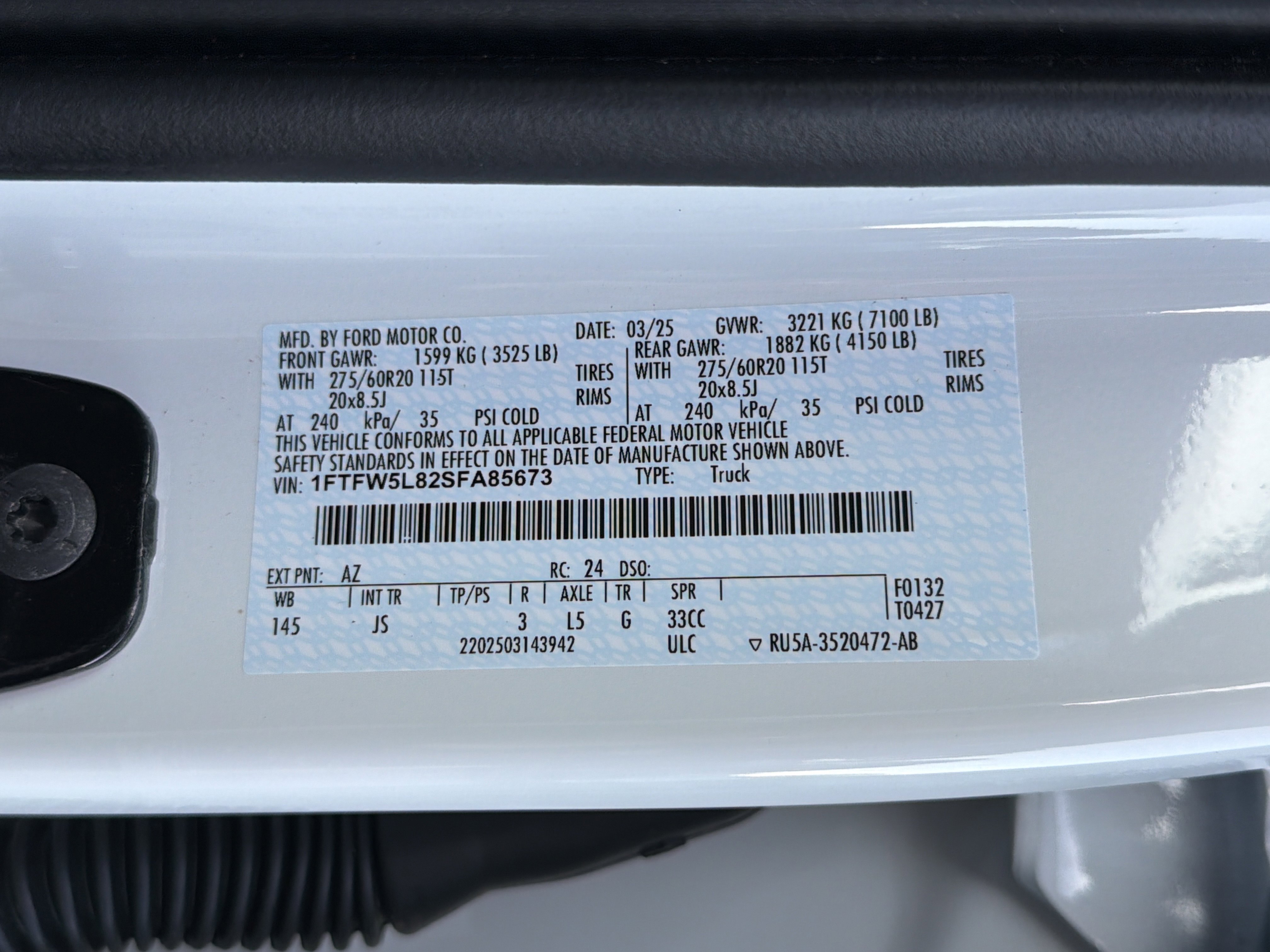 Used 2025 Ford F150 Lariat w/ Equipment Group 501A Mid image 34