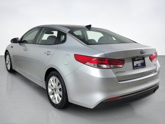 Used 2018 Kia Optima EX w/ Premium Package FWD image 5