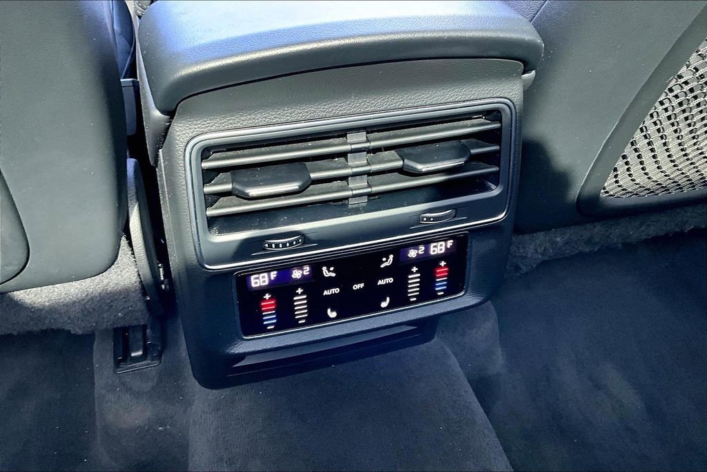 Used 2023 Audi Q7 3.0T Premium Plus w/ Premium Plus Package image 10