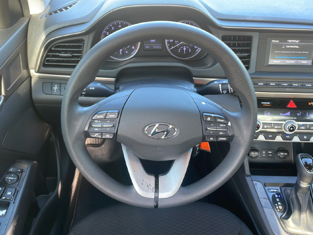 Used 2020 Hyundai Elantra SE w/ Cargo Package (C1) FWD image 15