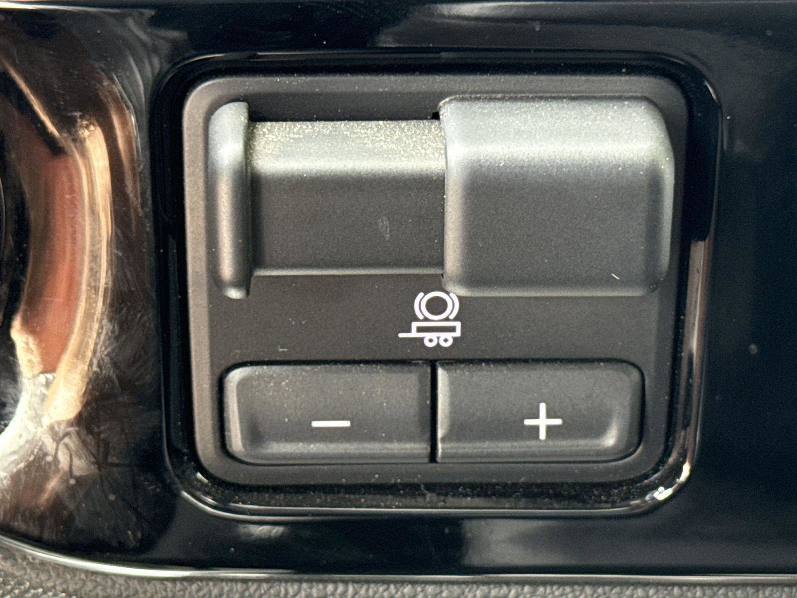 New 2025 GMC Sierra 1500 SLE image 25