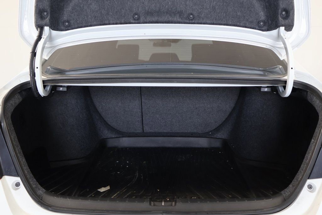 Used 2022 Honda Accord Sport image 14
