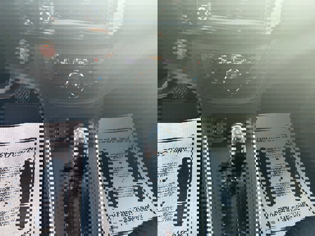 Used 2019 Nissan Sentra SV image 11