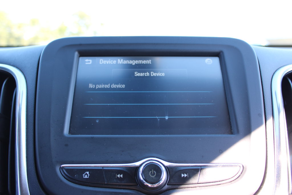 Used 2018 Chevrolet Equinox LT FWD image 49