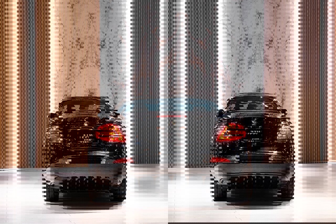 Used 2006 Mercedes-Benz SLR image 5