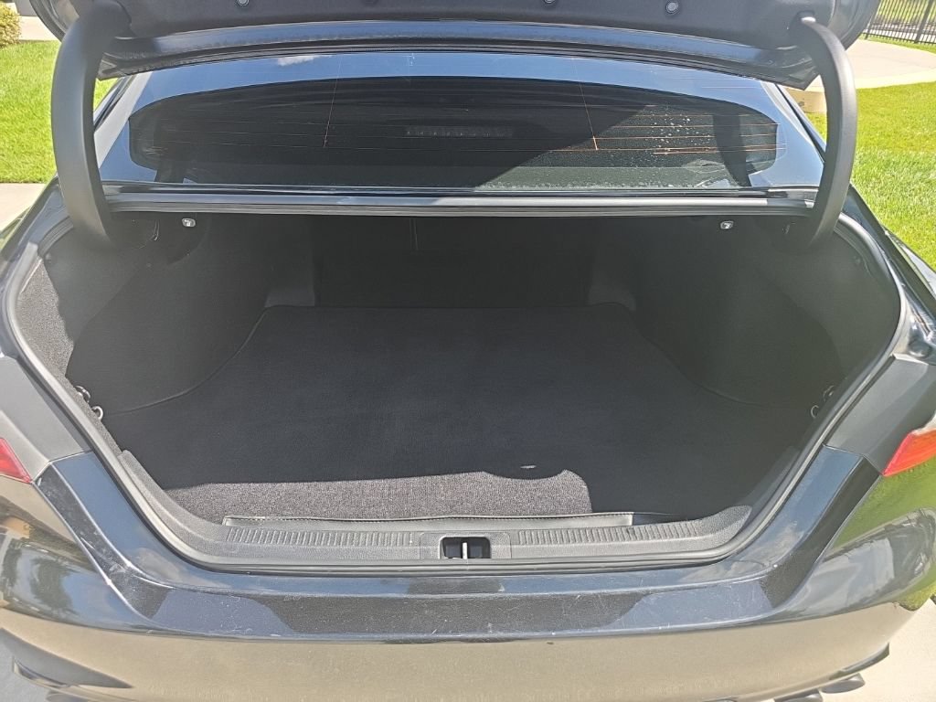 Used 2021 Toyota Camry XSE FWD image 22
