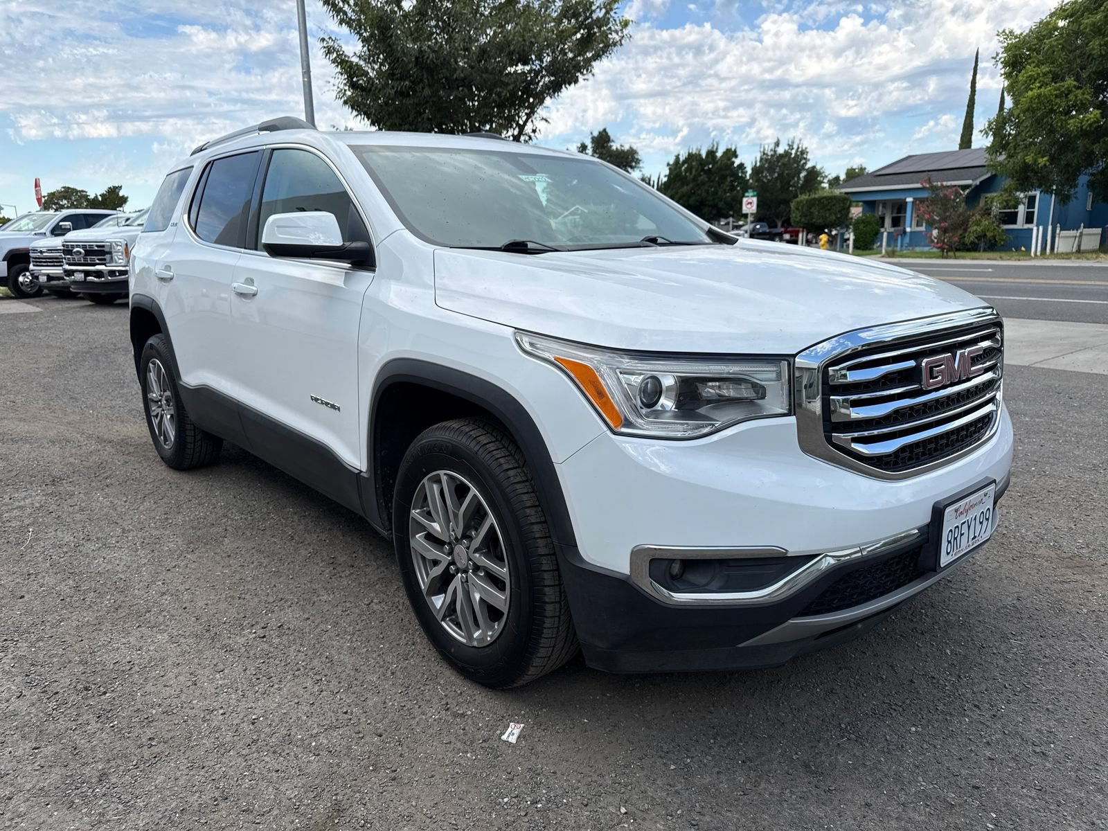Used 2019 GMC Acadia SLE FWD image 7