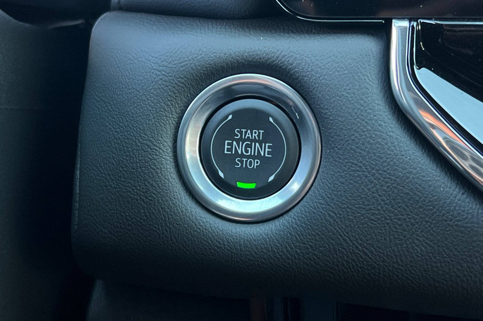 New 2026 GMC Canyon Elevation w/ Convenience Package RWD image 24