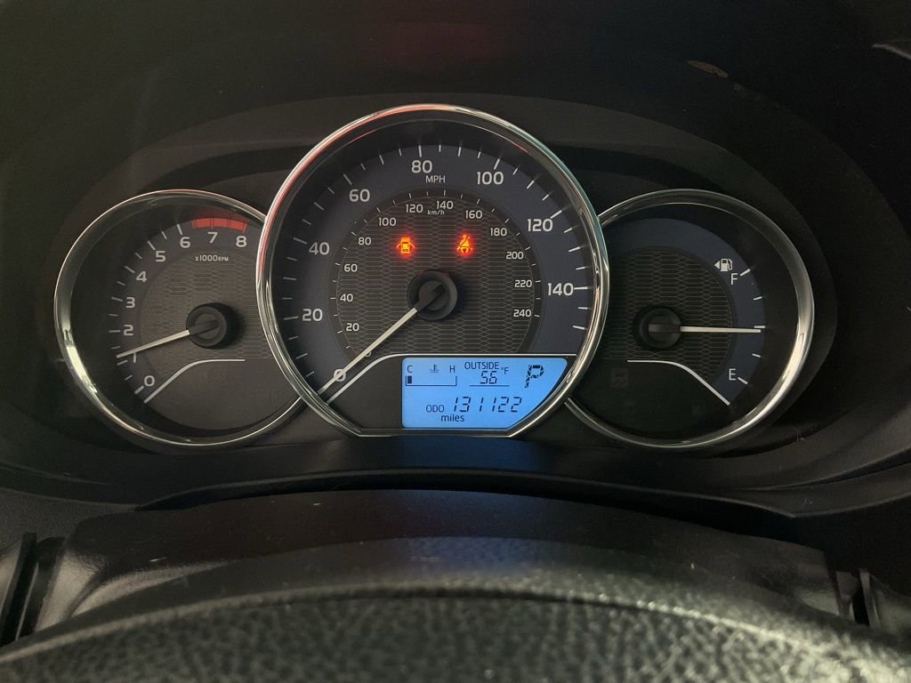 Used 2015 Toyota Corolla LE FWD image 24
