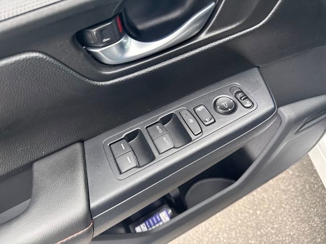 Certified 2025 Honda CR-V Sport image 10