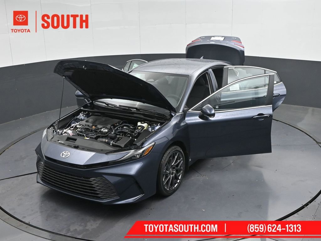 Used 2026 Toyota Camry XLE image 48