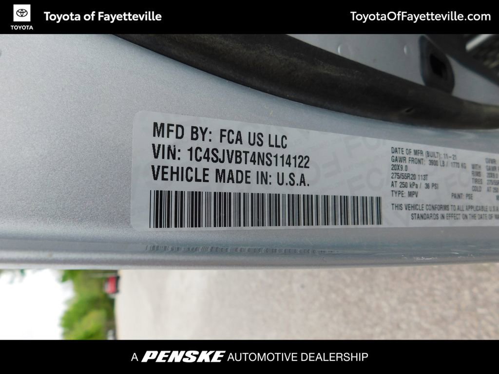 Used 2022 Jeep Wagoneer Series II AWD/4WD image 8