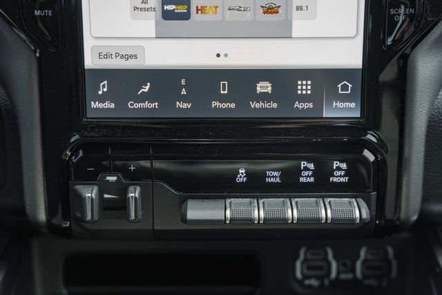 Used 2024 RAM 1500 Big Horn image 32