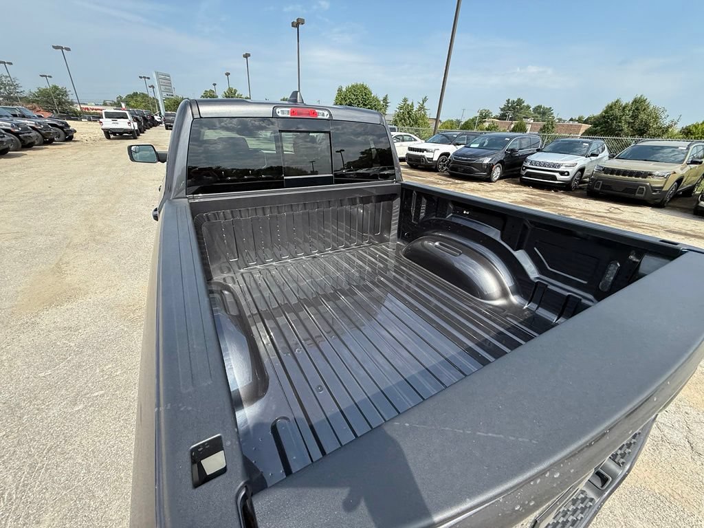 New 2026 RAM 1500 Laramie w/ Night Edition AWD/4WD image 8